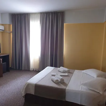 Casa Mario Hotel 3*